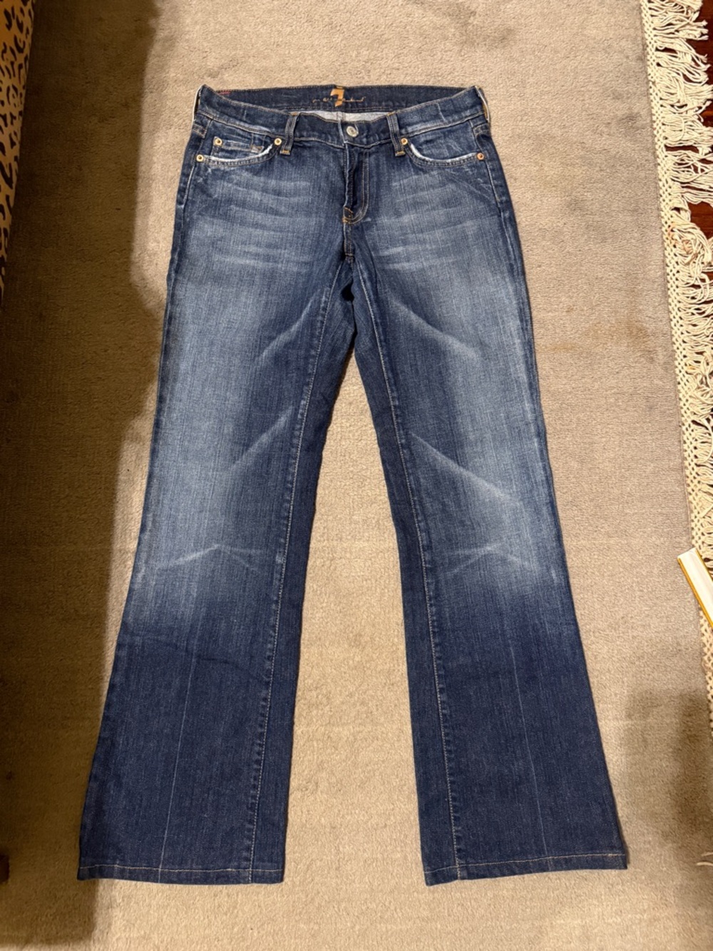 7 For All Mankind Dark Wash Bootcut Jeans Women’s Size 29 Like New